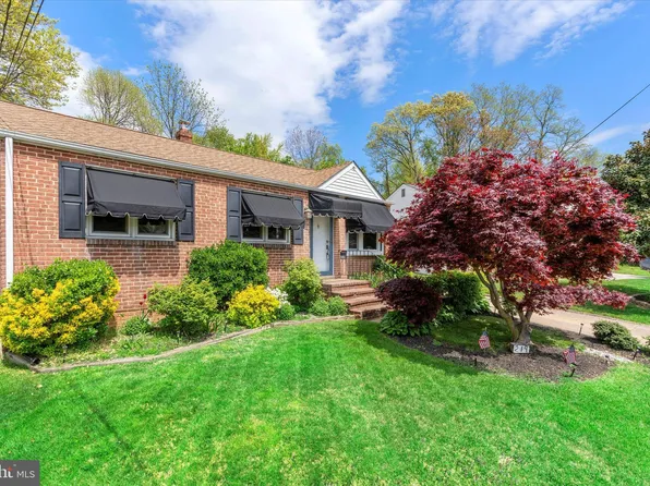 219 Dumont Rd, Wilmington, DE 19804