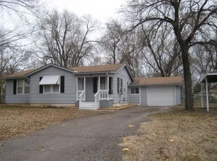 611 S Main St, Butler, MO 64730