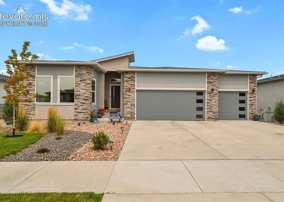 1st image of 12732 Enclave Scenic Dr