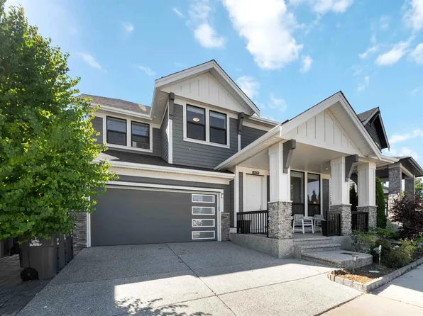 16750 Edgewood Dr, Surrey, BC V3Z 9X9