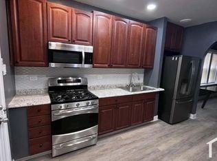 5515 S Winchester Ave #1, Chicago, IL 60636