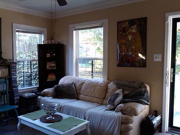 3rd image of 3563 Faxon Ave
