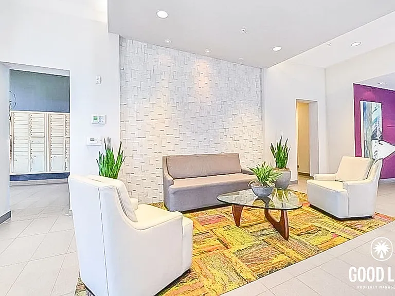 875 G St #804 — Photo 17