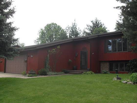 2nd image of 3830 Brunswick Ln