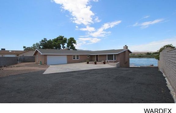 2nd image of 1173 Riverfront Dr