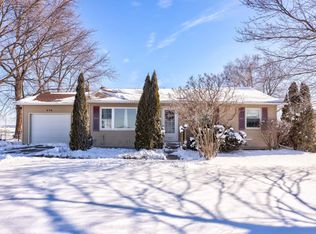 470 N Farley Rd, Bay City, MI 48708