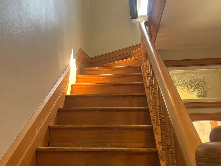 106 1st Ave S #2 — Photo 8