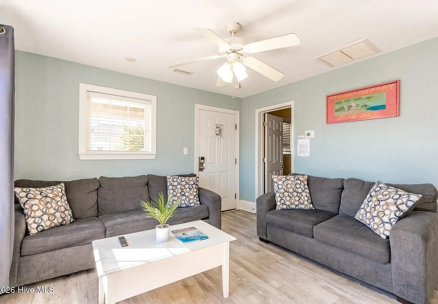 2 bed, 2.0 bath, $2,000 — Photo 2
