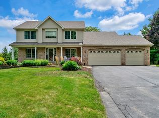 2016 Bernadette Ln, Yorkville, IL 60560