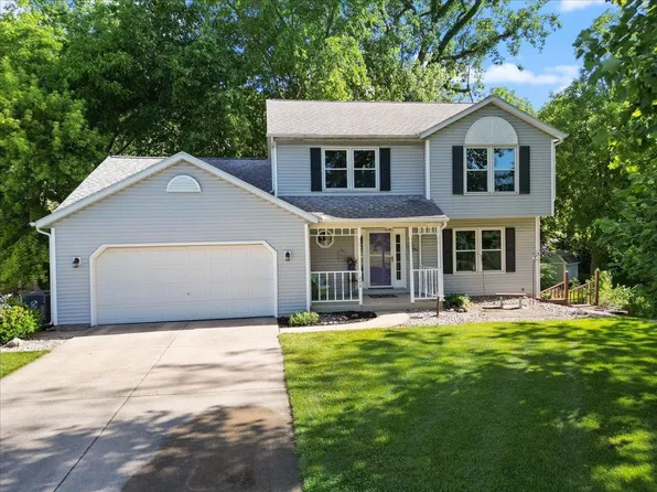 208 S East Ridge Dr N, Warsaw, IN 46582