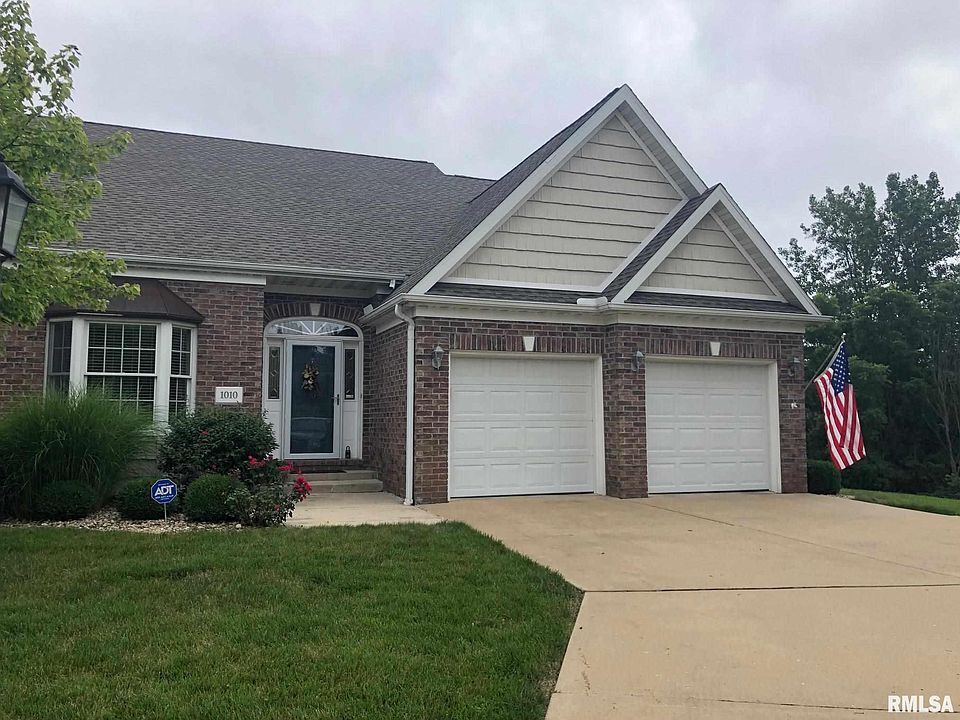 1st image of 1010 W Applewood Ln #4