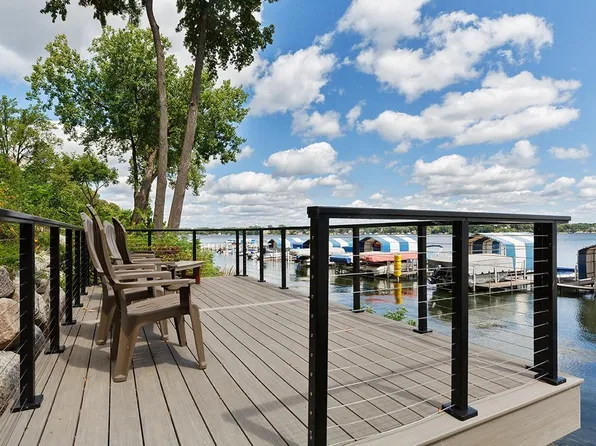 4387 Wilshire Blvd #208, Mound, MN 55364