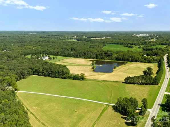 315 Brief Rd W, Indian Trail, NC 28079