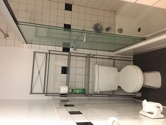 Rented by Yoo Dotan, LREB | media 19