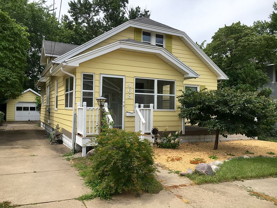 1st image of 468 Julia St NE