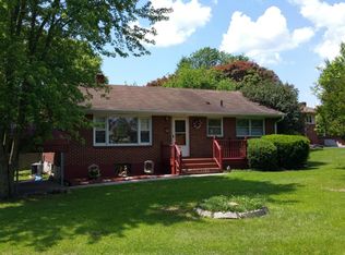 402 Bonhill Dr NW, Roanoke, VA 24012