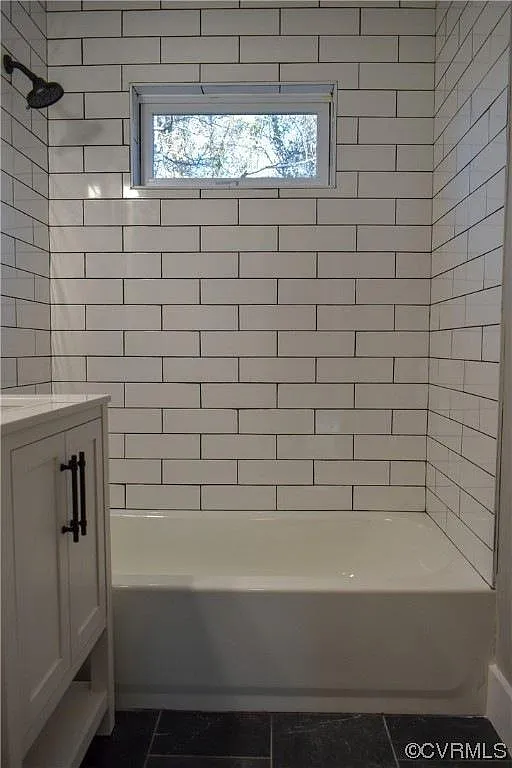 3 bed, 840 sqft, $1,675 — Photo 4