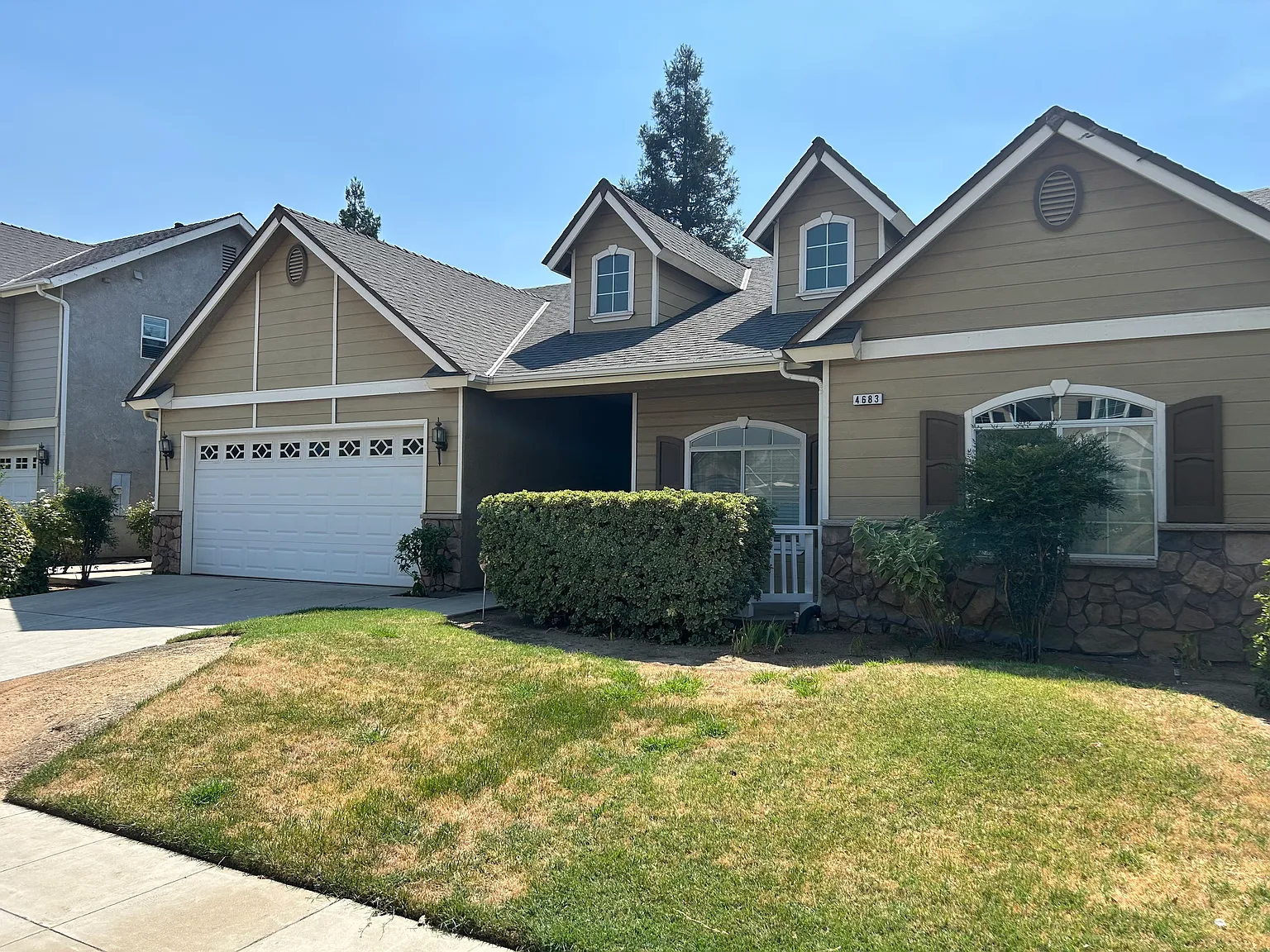 4683 W Celeste Ave photo 1