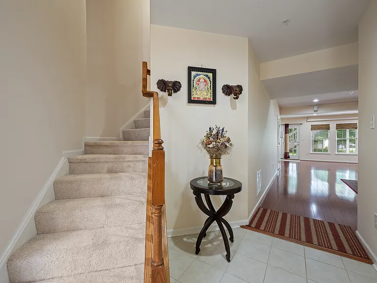 10745 Hillingdon Rd — Photo 28