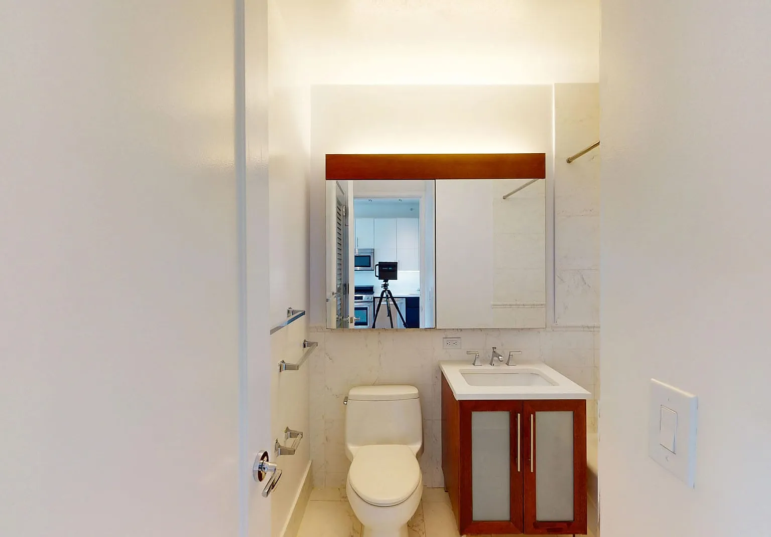805 Columbus Avenue — Photo 4
