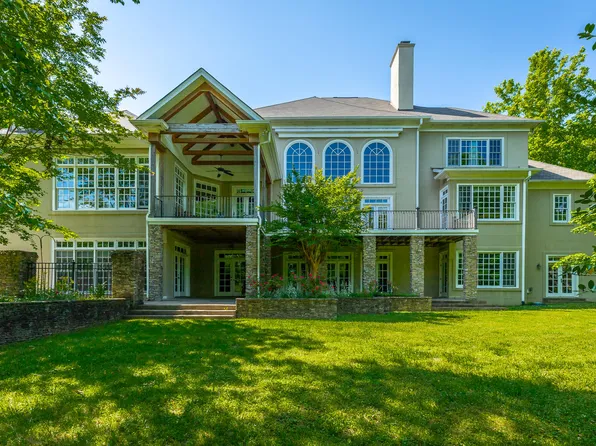 542 Turnberry Ln, Lookout Mountain, GA 30750