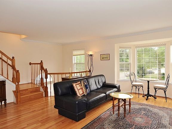 2nd image of 6000 Keble Dr