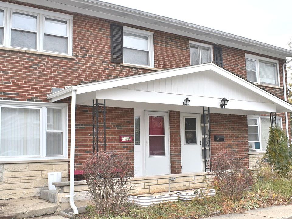 1st image of 916 N Boxwood Dr #B