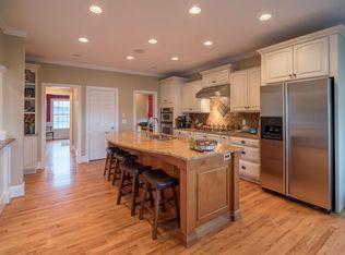 2229 Birch Leaf Ln, Blacksburg, VA 24060