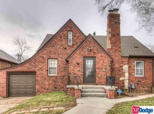 2897 Iowa St, Omaha, NE 68112