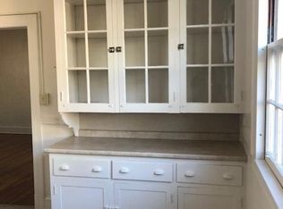 39 Robin Rd APT 104, West Hartford, CT 06119