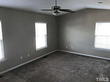 3 bed, 2.5 bath, 1628 sqft, $2,145 — Photo 4