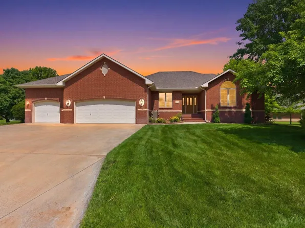 432 N Washington St, Cheney, KS 67025