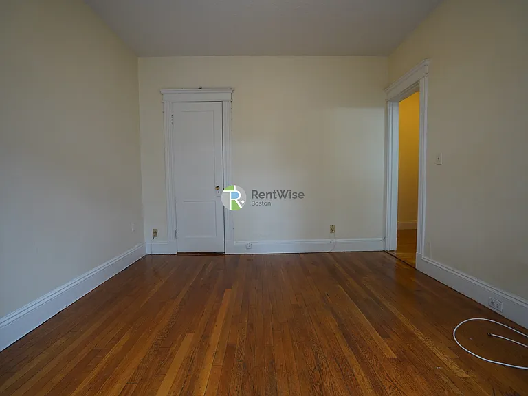 1148 Commonwealth Ave #33 — Photo 5