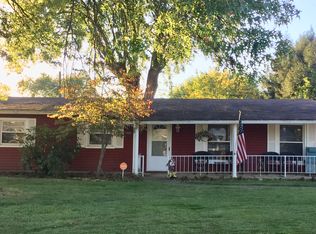 887 Wayne Dr, Heath, OH