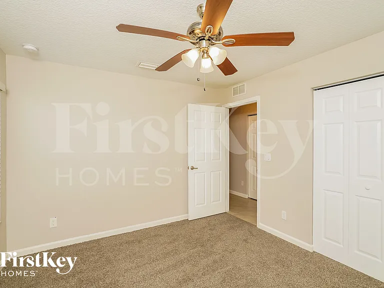 4285 SW Walker St — Photo 7