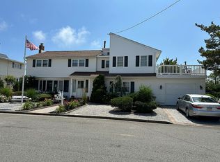 294 N 1st St, Surf City, NJ