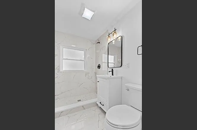 53 Aldrich Rd #A — Photo 5