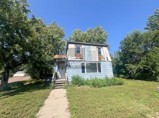 1122 W 3rd Ave, Mitchell, SD 57301