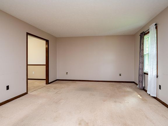 5th image of 5509 Kiowa St