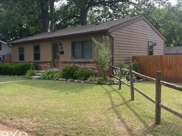 27907 Lenox Ave, Madison Heights, MI 48071