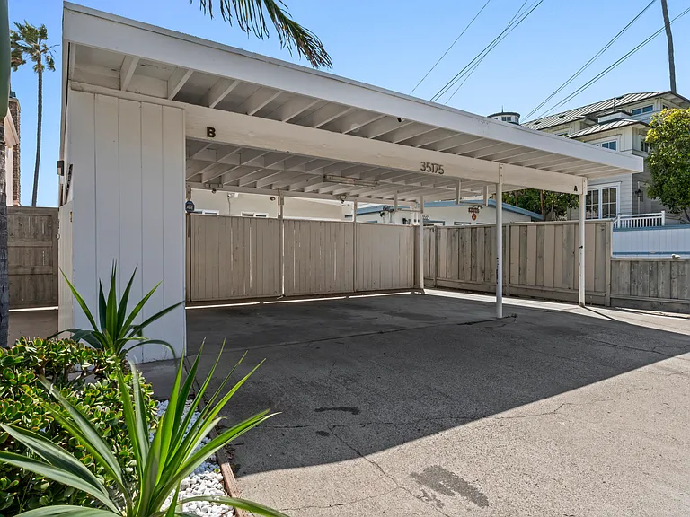 35175 Beach Rd #A — Photo 33
