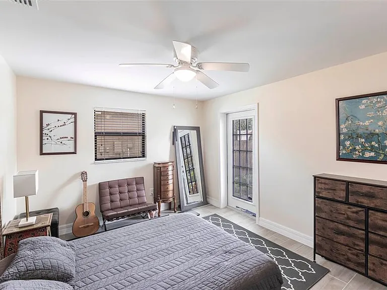 27654 Franklin St — Photo 27