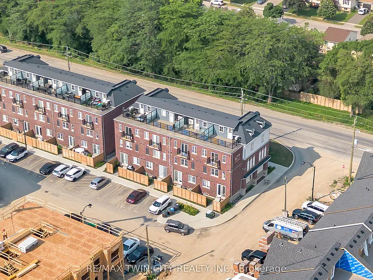 677 Park Rd N #17 — Photo 12