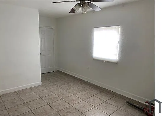 12008 Prairie Oak St — Photo 3