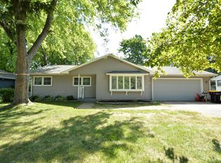 8072 N 66th STREET, Brown Deer, WI 53223