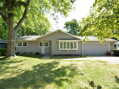 8072 N 66th STREET, Brown Deer, WI, 53223