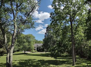 631 Traver Rd, Pleasant Valley, NY 12569