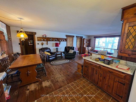 4th image of 608 Cedarstone Rd