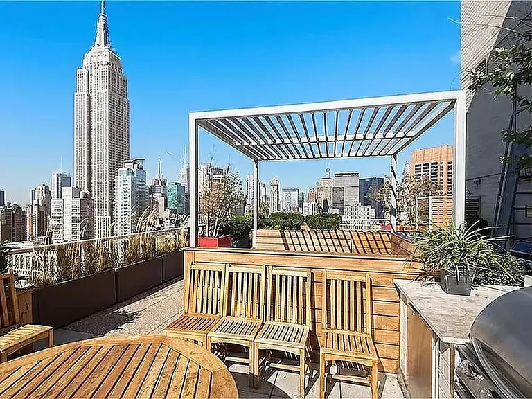39 E 29th St #20C — Photo 15