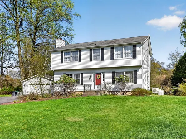 88 Borden Road, Walden, NY 12586